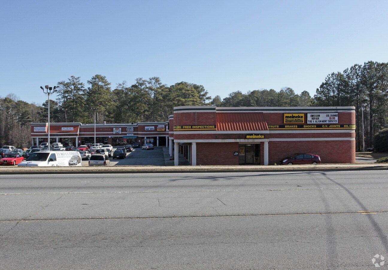 3020 Canton Rd, Marietta, GA 30066