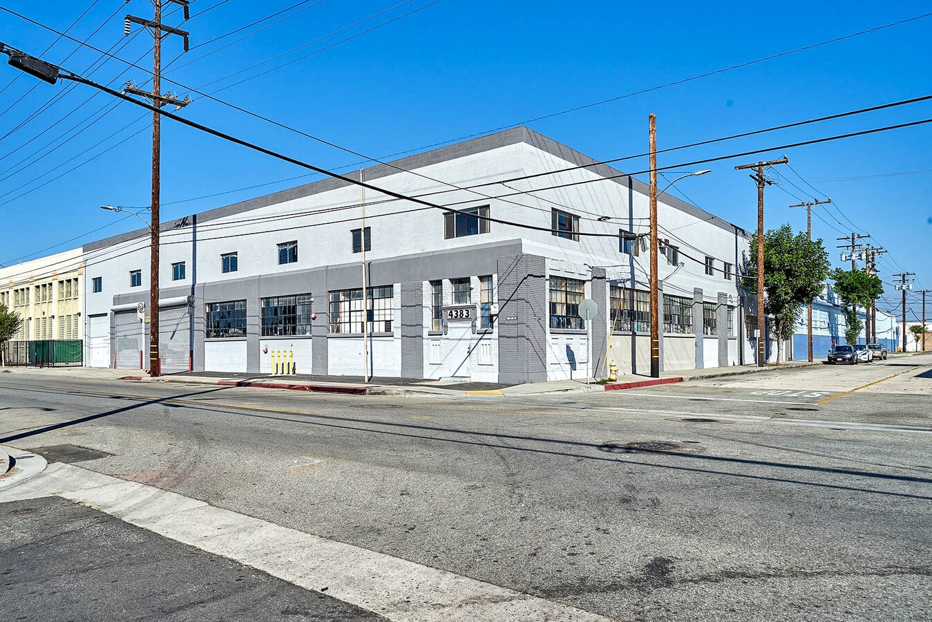 4383 Fruitland Ave, Vernon, CA 90058