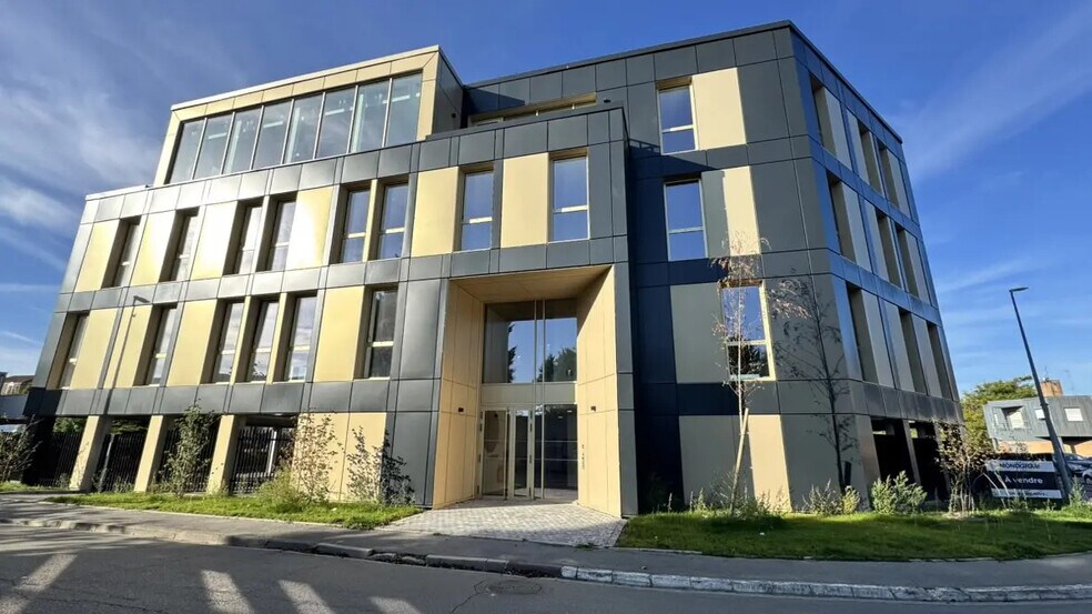 Office in Marcq-en-Baroeul for sale - Building Photo - Image 2 of 11