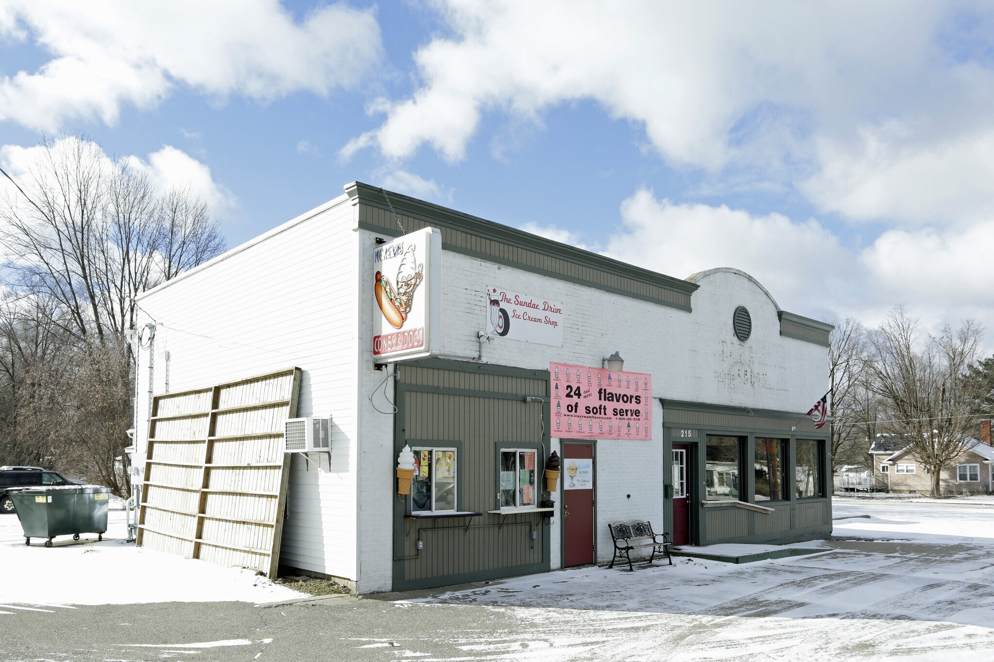 215 W State St, Belding, MI for sale Primary Photo- Image 1 of 1