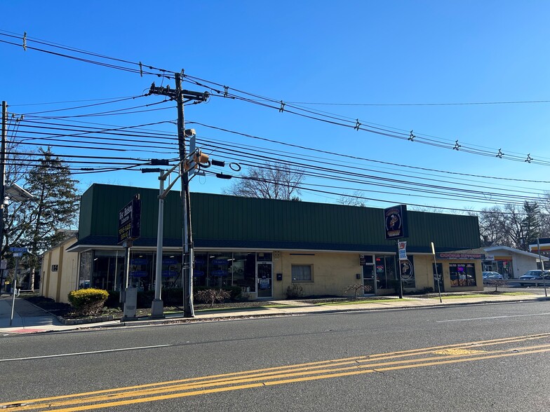 1683-1687 Saint Georges Ave, Rahway, NJ for sale - Building Photo - Image 1 of 1