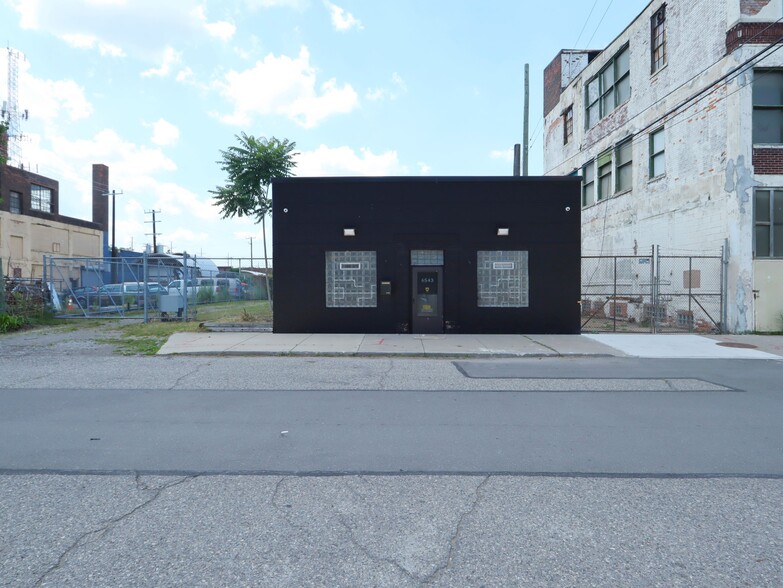 6543 Hastings Rd, Detroit, MI for sale - Building Photo - Image 2 of 22
