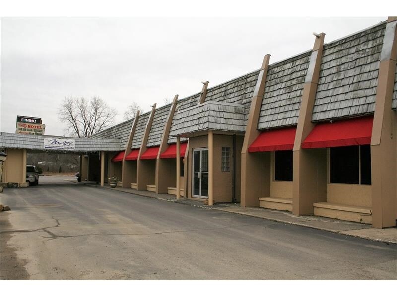 1465 Sampson St, New Castle, PA for sale Primary Photo- Image 1 of 1