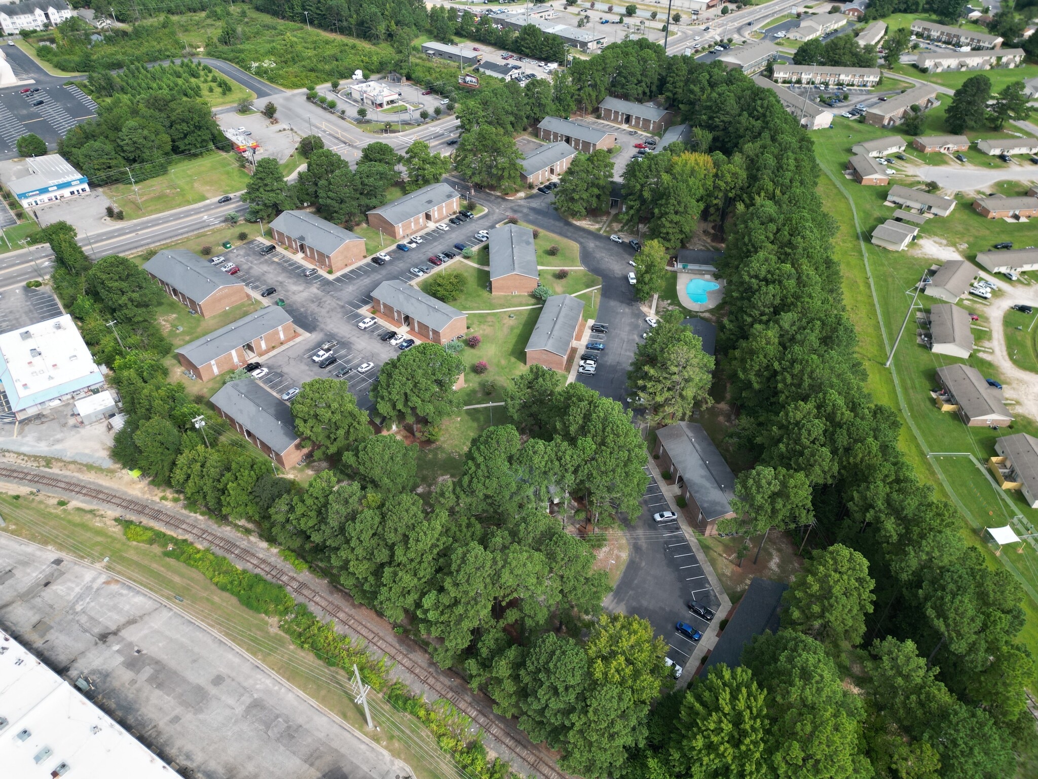 6535 Summertime Apartments, 6535 Jeffrey Dr, Fayetteville, NC for sale Building Photo- Image 1 of 61