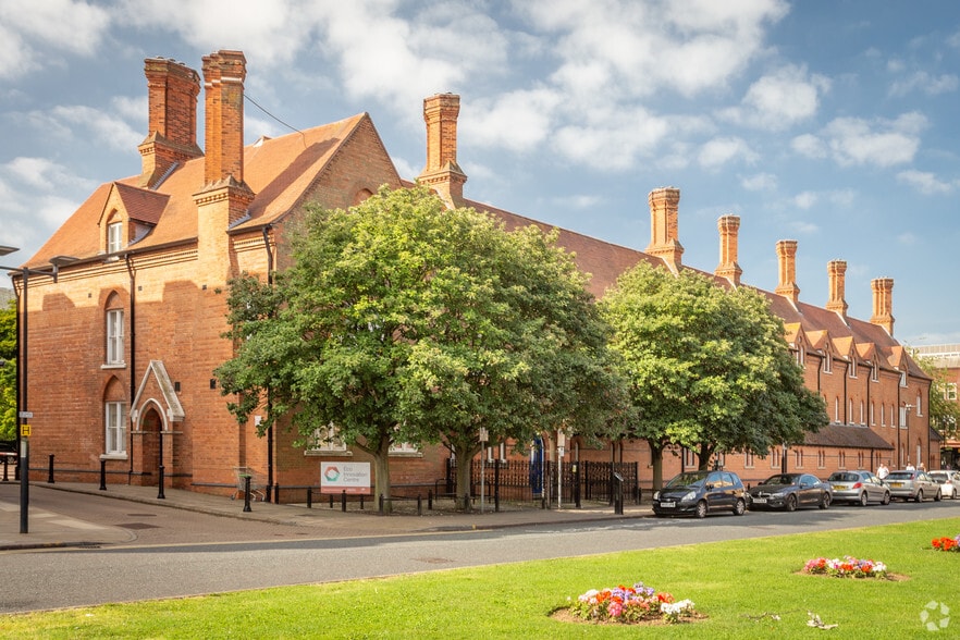 City Rd, Peterborough for lease - Building Photo - Image 3 of 4