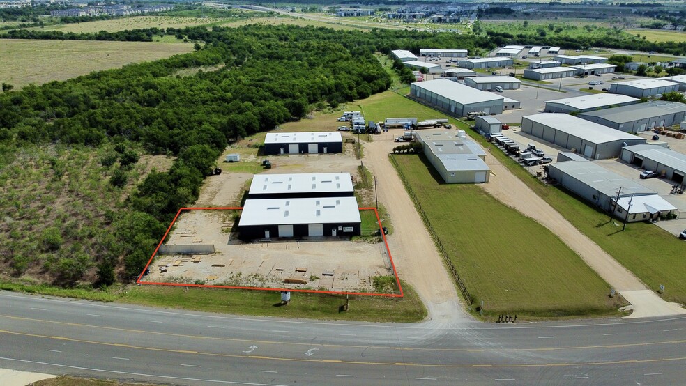 2190 Clovis R Barker Rd, San Marcos, TX for lease - Building Photo - Image 1 of 6