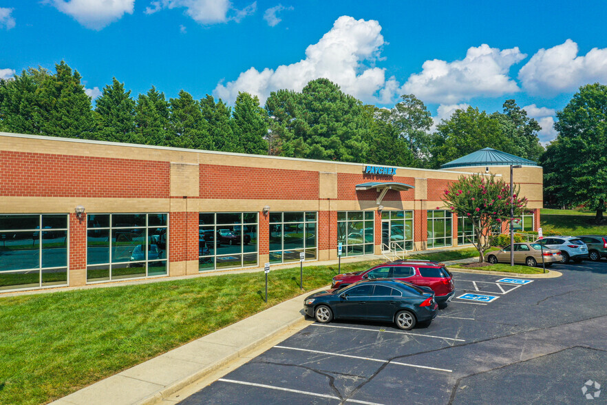 3960-3990 Stillman Pky, Glen Allen, VA for lease - Building Photo - Image 2 of 6