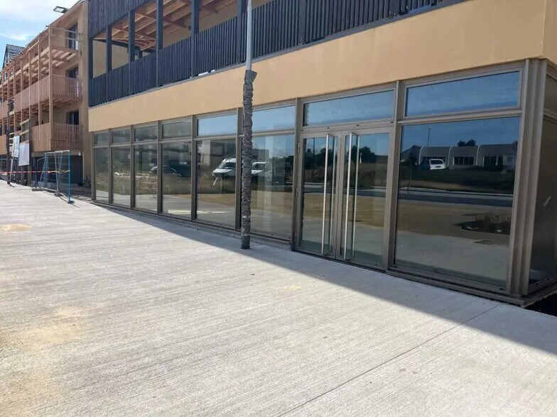 Retail in Guérande for sale - Building Photo - Image 3 of 4