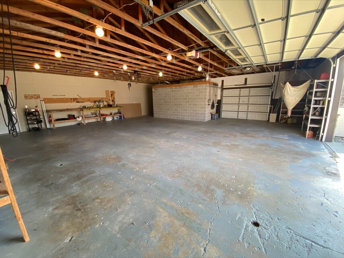 131 Gallaher Rd, Kingston, TN 37763