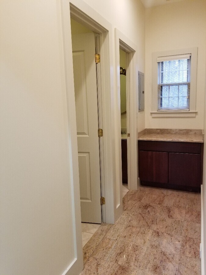 363 Boston St, Topsfield, MA 01983 Office for Lease