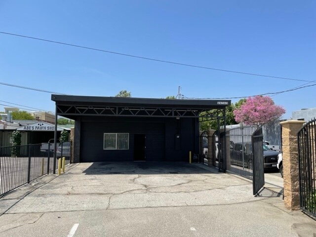 24343 Railroad Ave, Santa Clarita, CA for sale - Primary Photo - Image 2 of 10