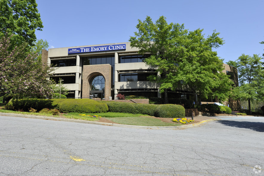 875 Johnson Ferry Rd NE, Atlanta, GA for sale - Building Photo - Image 1 of 1