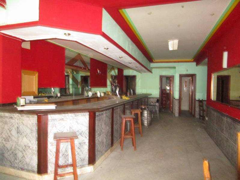 Retail in Salamanca for lease Building Photo- Image 1 of 5