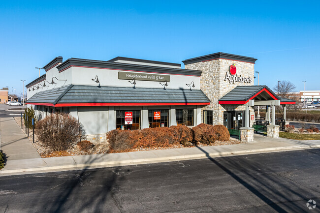 More details for 1700 Village West Pky, Kansas City, KS - Retail for Lease