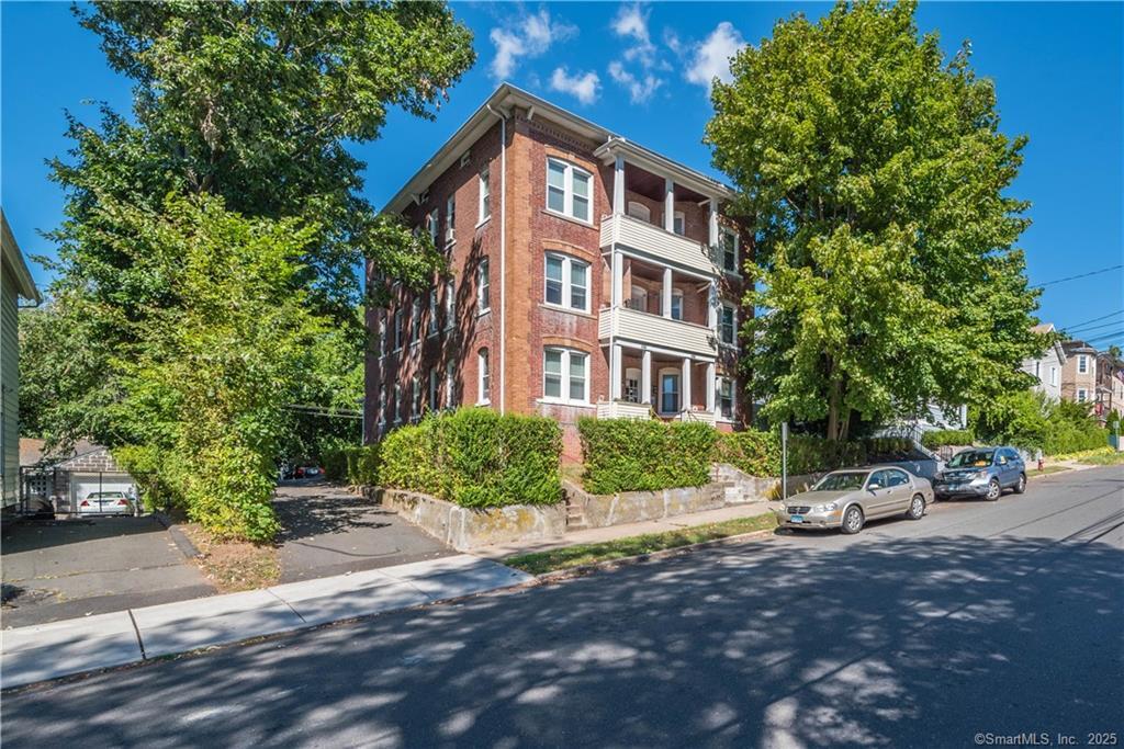 194-196 Curtis St, New Britain, CT for sale Building Photo- Image 1 of 1