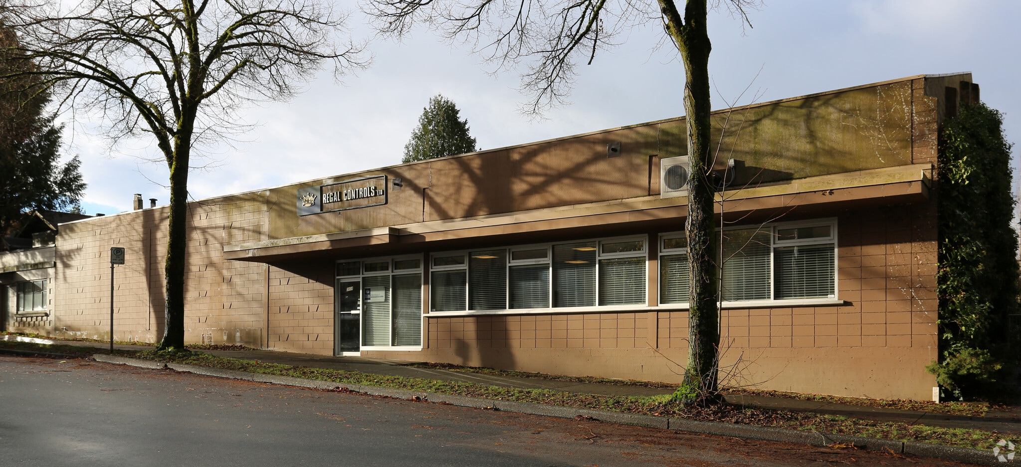 3839 Commercial St, Vancouver, BC for sale Primary Photo- Image 1 of 1