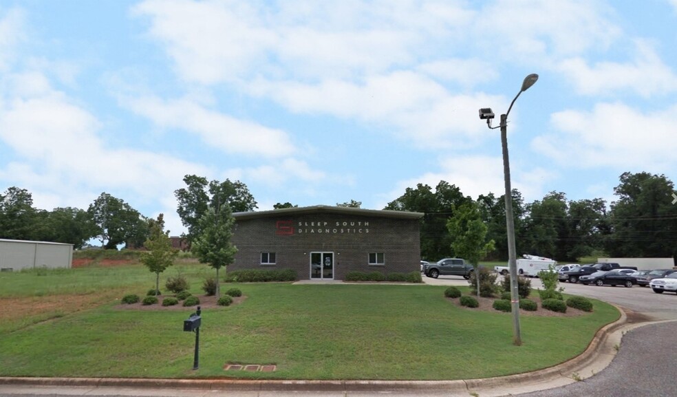 178 Medical Center Dr, Prattville, AL for lease - Building Photo - Image 1 of 7