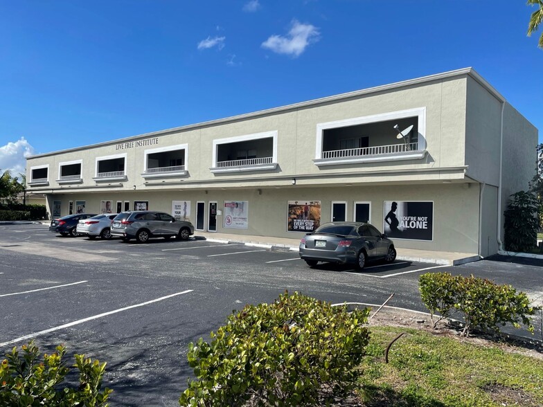 7701-7713 Davie Road Ext, Davie, FL for sale - Primary Photo - Image 1 of 1