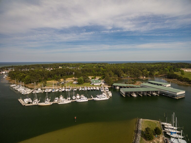 137 Neptune Ln, Deltaville, VA for sale - Aerial - Image 1 of 1