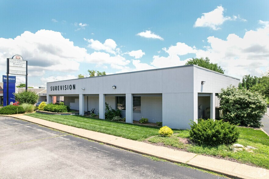 7934 N Lindbergh Blvd, Hazelwood, MO 63042 Office for Lease