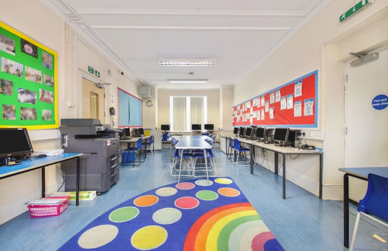 2-4 Coventry Rd, Ilford for sale - Interior Photo - Image 2 of 4