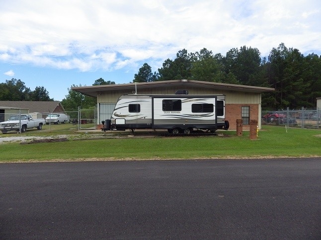 79 N Jackson St, West Point, MS for sale - Building Photo - Image 1 of 1