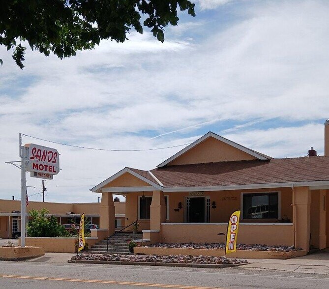 533 W 7th St, Walsenburg, CO for sale - Primary Photo - Image 1 of 6