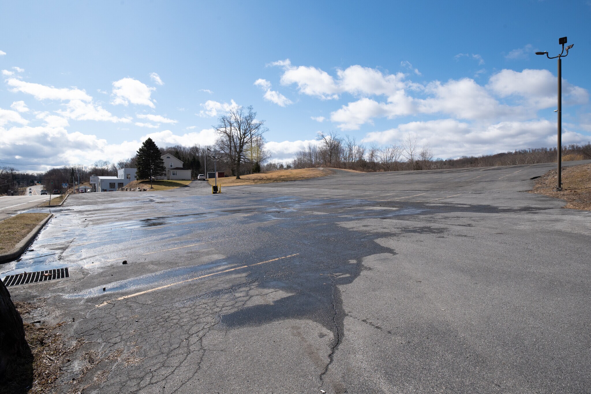 1871 Route 9W, Milton, NY 12547 - Young's Motors | LoopNet
