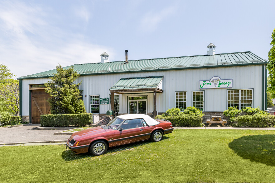 1426 N Sea Rd, Southampton, NY for sale - Primary Photo - Image 1 of 19