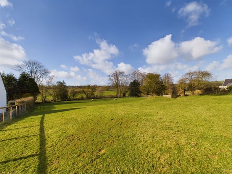 Llanpumsaint, Carmarthen for sale - Building Photo - Image 2 of 2