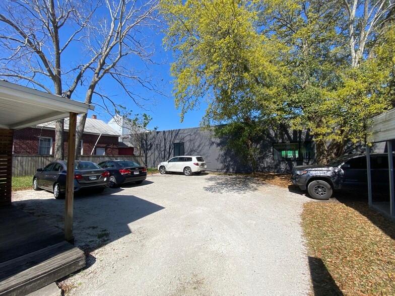 704 Meeting St, Charleston, SC for lease - Building Photo - Image 3 of 8