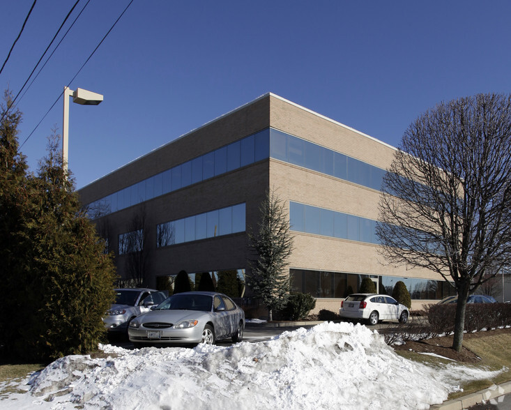 1 Capital Way, Cranston, RI for lease - Building Photo - Image 2 of 8