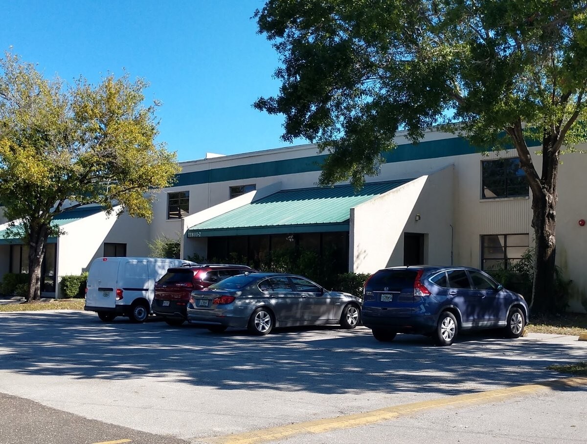 11801 28th St N, Saint Petersburg, FL for sale Building Photo- Image 1 of 1