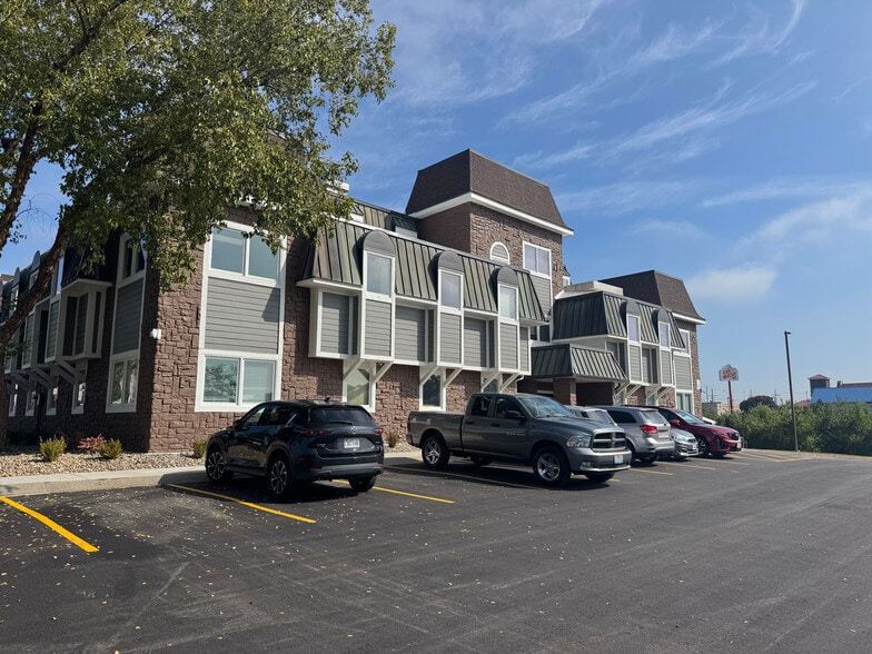 7211 NW 83rd St, Kansas City, MO for sale - Building Photo - Image 2 of 10