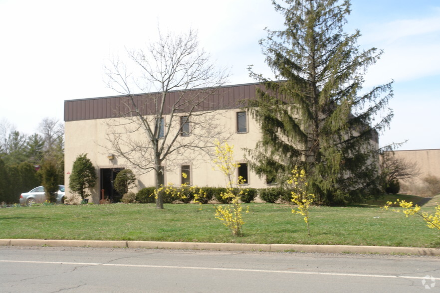 120 Old Camplain Rd, Hillsborough, NJ for lease - Building Photo - Image 3 of 14