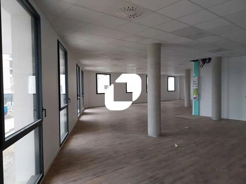 Office in Montpellier for sale - Interior Photo - Image 2 of 8