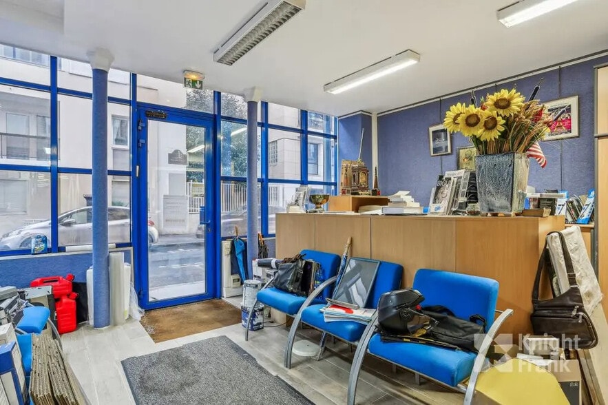 73-75 Rue Marcel Dassault, Boulogne-Billancourt for sale - Interior Photo - Image 2 of 9