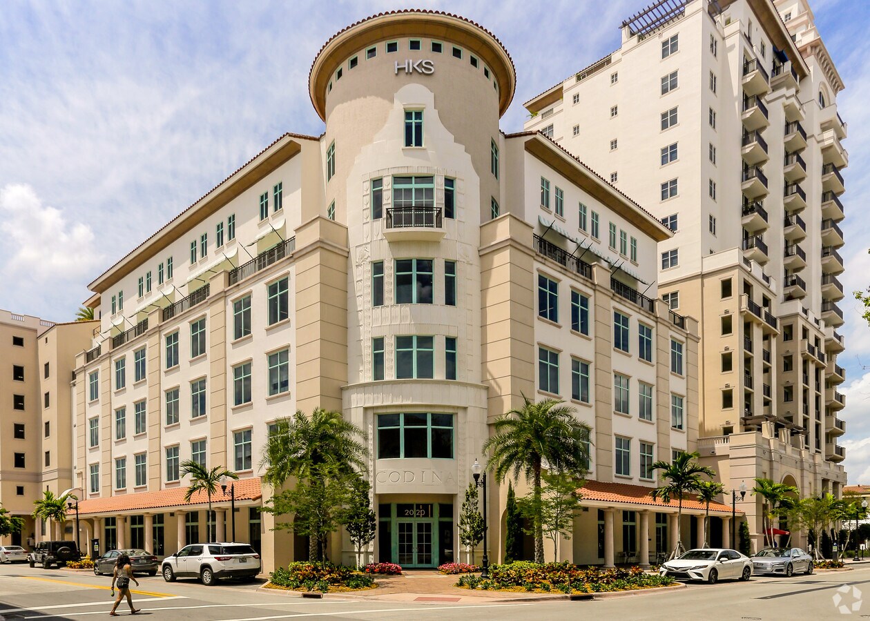 2020 Salzedo St, Coral Gables, FL 33134