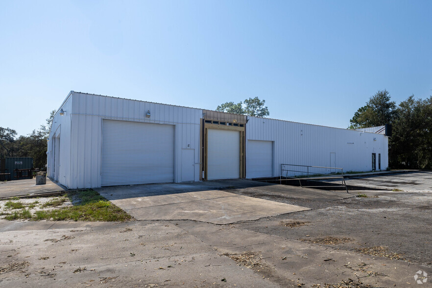 5797 Lake Winona Rd, De Leon Springs, FL for lease - Primary Photo - Image 1 of 4