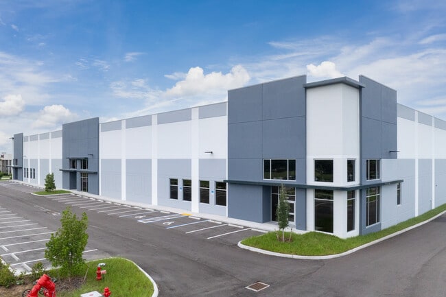 More details for 14520 Global Pky, Fort Myers, FL - Industrial for Lease