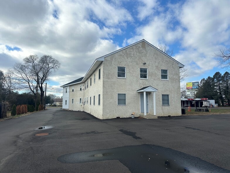 2030 N Black Horse Pike, Williamstown, NJ for lease - Building Photo - Image 2 of 5