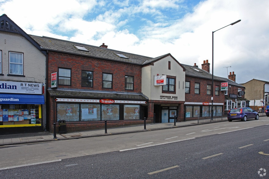 136-142 London Rd, St. Albans for lease - Building Photo - Image 2 of 4