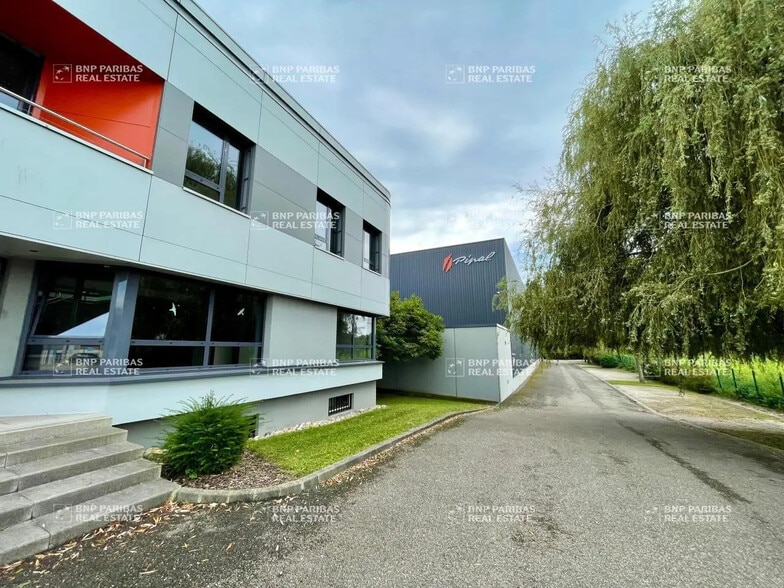 8 Rue Denis Papin, Illkirch-Graffenstaden for sale - Building Photo - Image 2 of 21