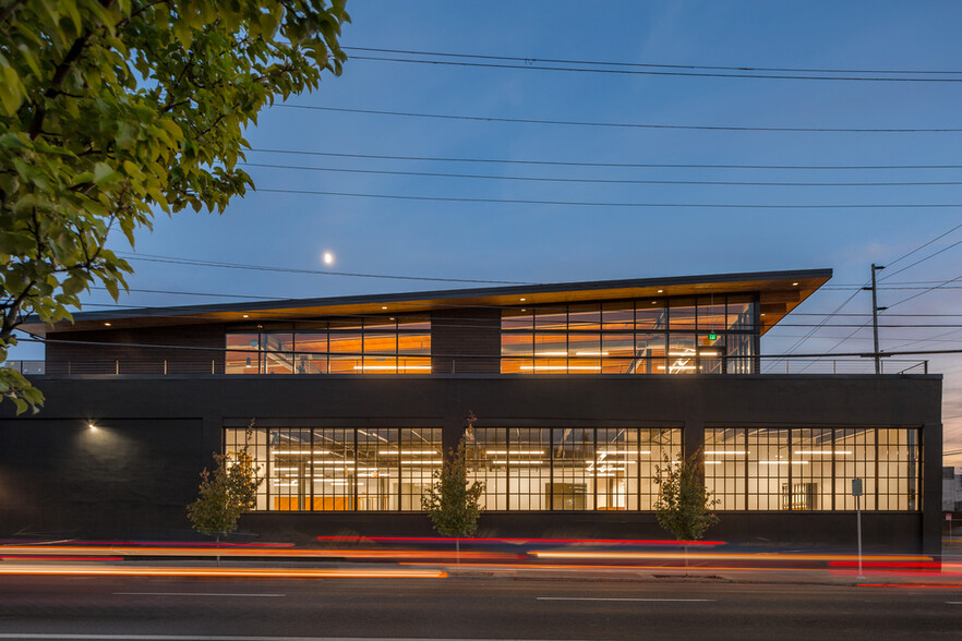 1120 SE Madison St, Portland, OR for lease - Building Photo - Image 1 of 22