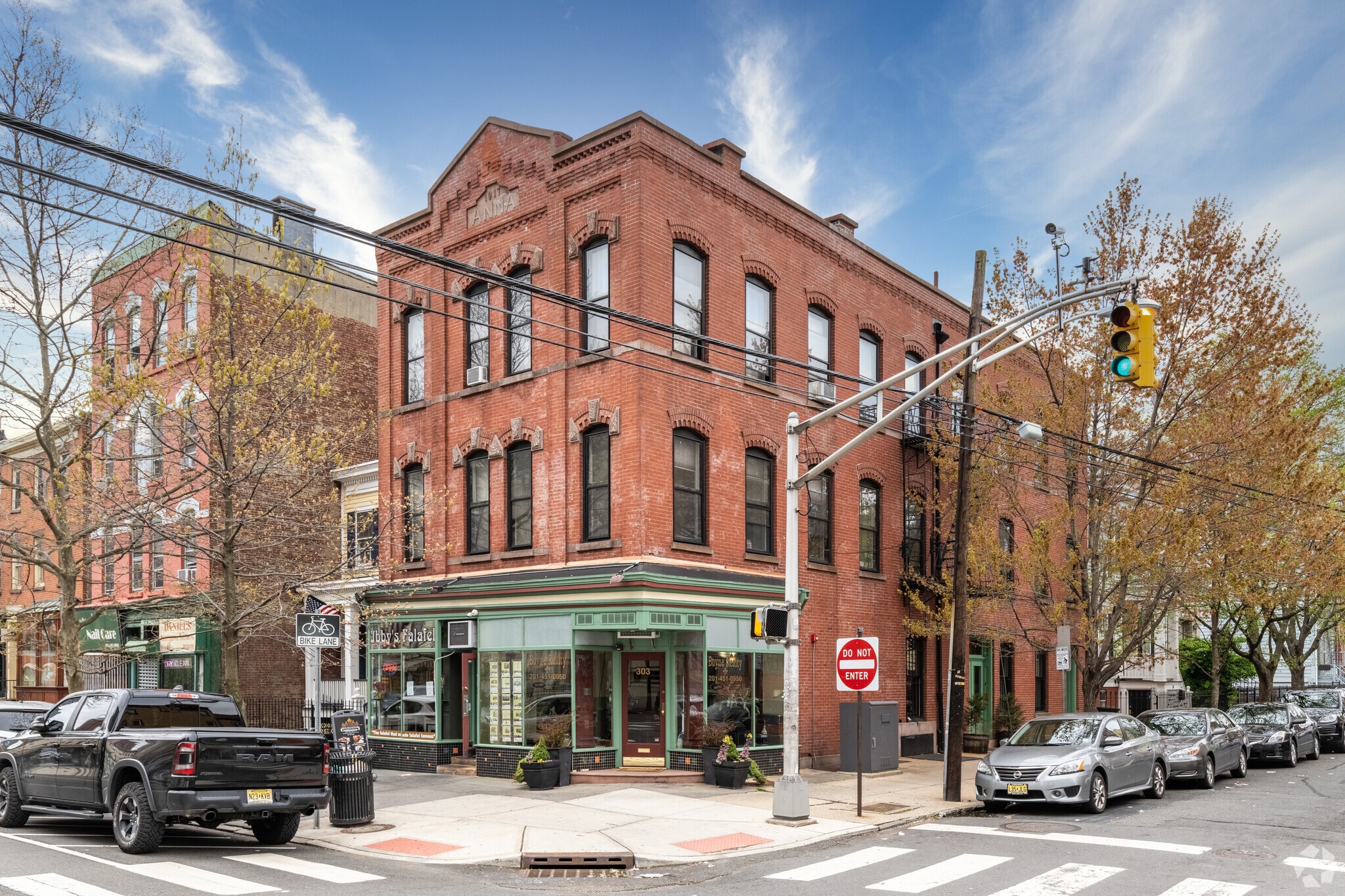 303 Grove St, Jersey City, NJ for sale Primary Photo- Image 1 of 1