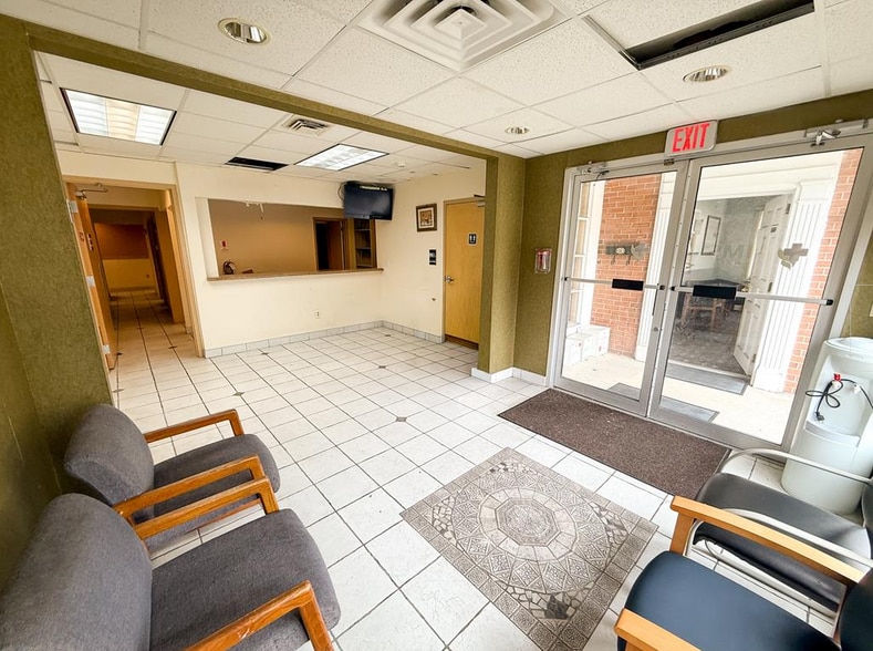 13 Mechanic St, Cape May Court House, NJ for lease - Interior Photo - Image 3 of 6