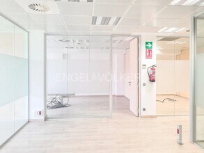 Office in Barcelona, Barcelona for lease Interior Photo- Image 1 of 15