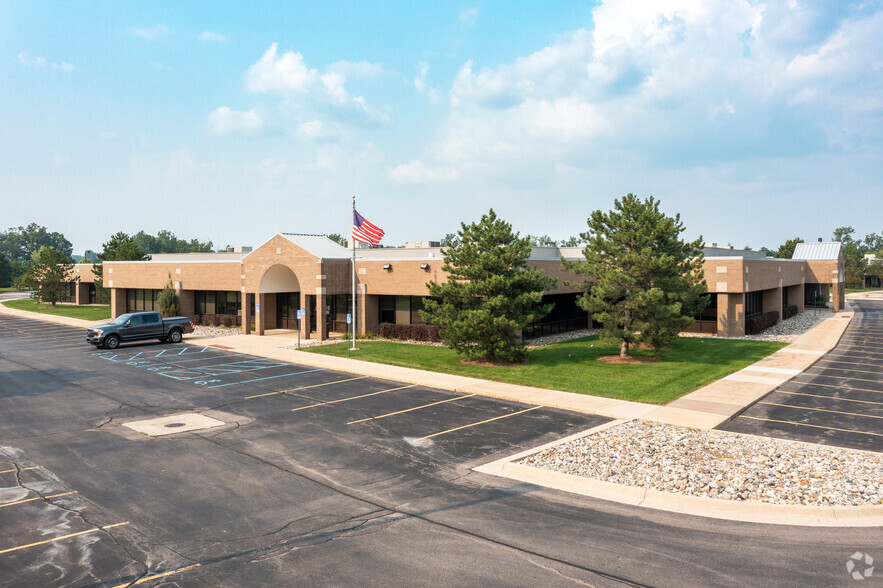 999 Republic Dr, Allen Park, MI 48101 - Flex for Lease | LoopNet