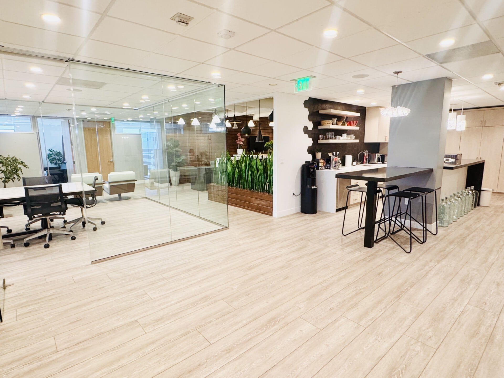 12301 Wilshire Blvd, Los Angeles, CA for lease Interior Photo- Image 1 of 7