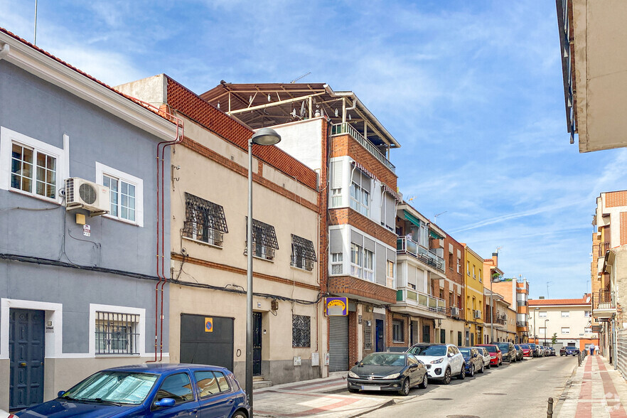 Calle San Martín de la Vega, 18, Getafe, Madrid for sale - Building Photo - Image 2 of 2